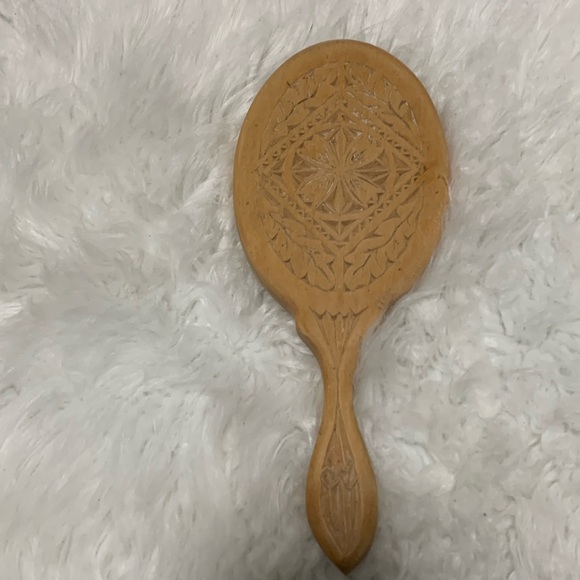 ✨Chip-Carve✨Heirloom✨Hand Mirror✨ - Picture 1 of 6
